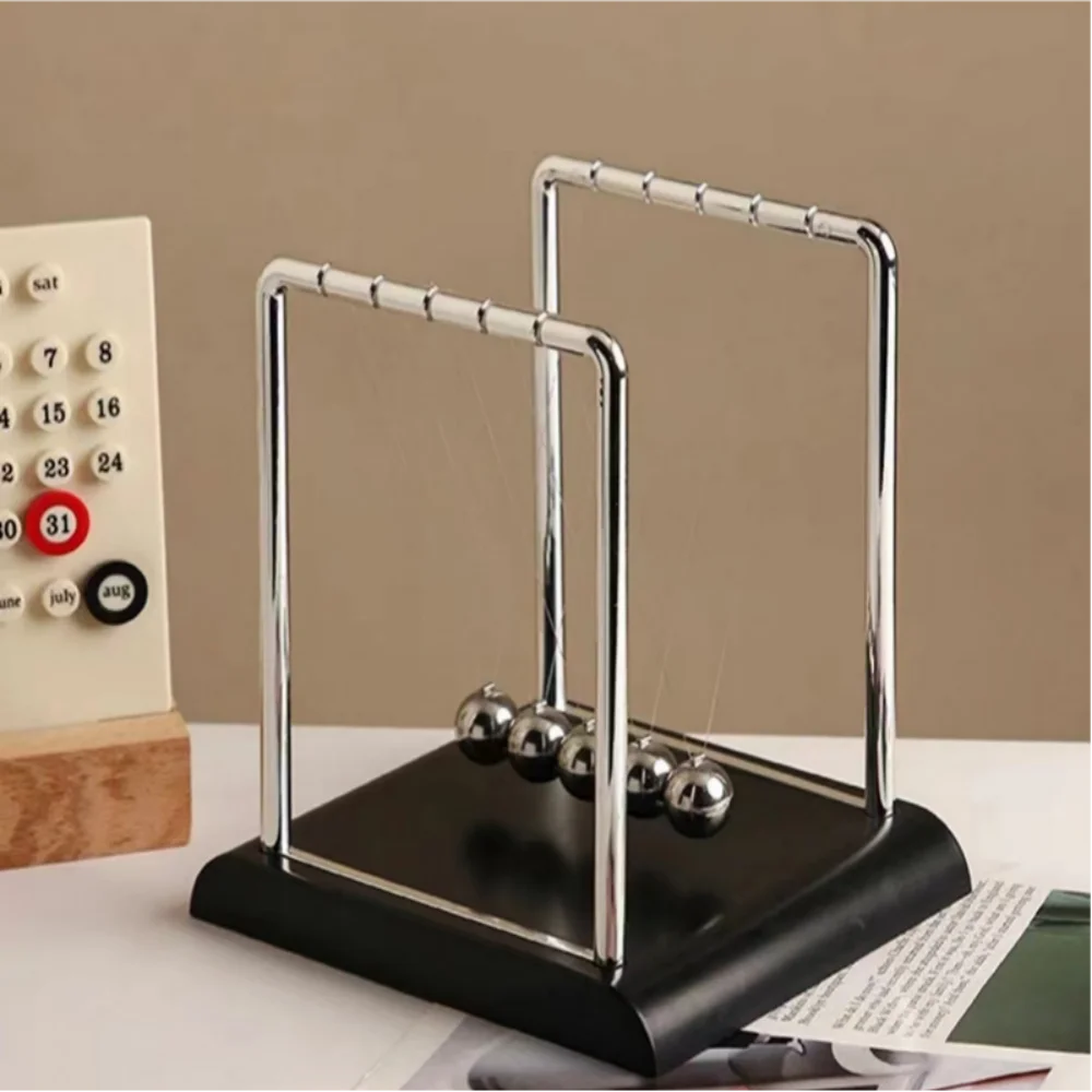 Newton’s Cradle Balance Balls